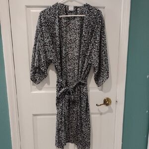 Sonoma Black and White Patterned Kimono